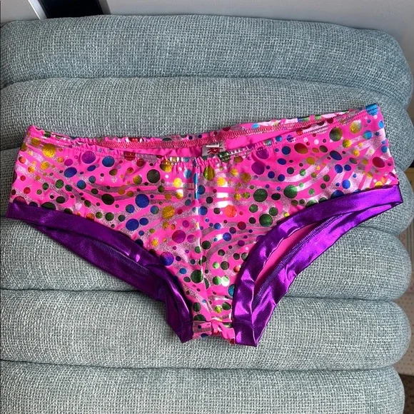 ROMA Rave Booty Shorts - Picture 4 of 5